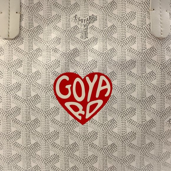 Goyard White Goyardine Saint Louis PM Tote with Heart - Picture 2 of 6
